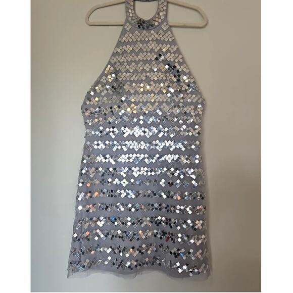 Adrianna by Adrianna Papell Women’s Beaded Halter Swing Dress – Size 12 - Picture 2 of 6